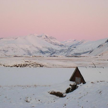 Dilksnes Guesthouse ホプン エクステリア 写真