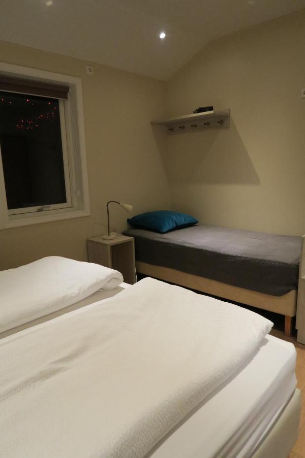 Dilksnes Guesthouse ホプン エクステリア 写真