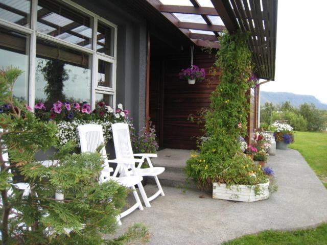 Dilksnes Guesthouse ホプン エクステリア 写真