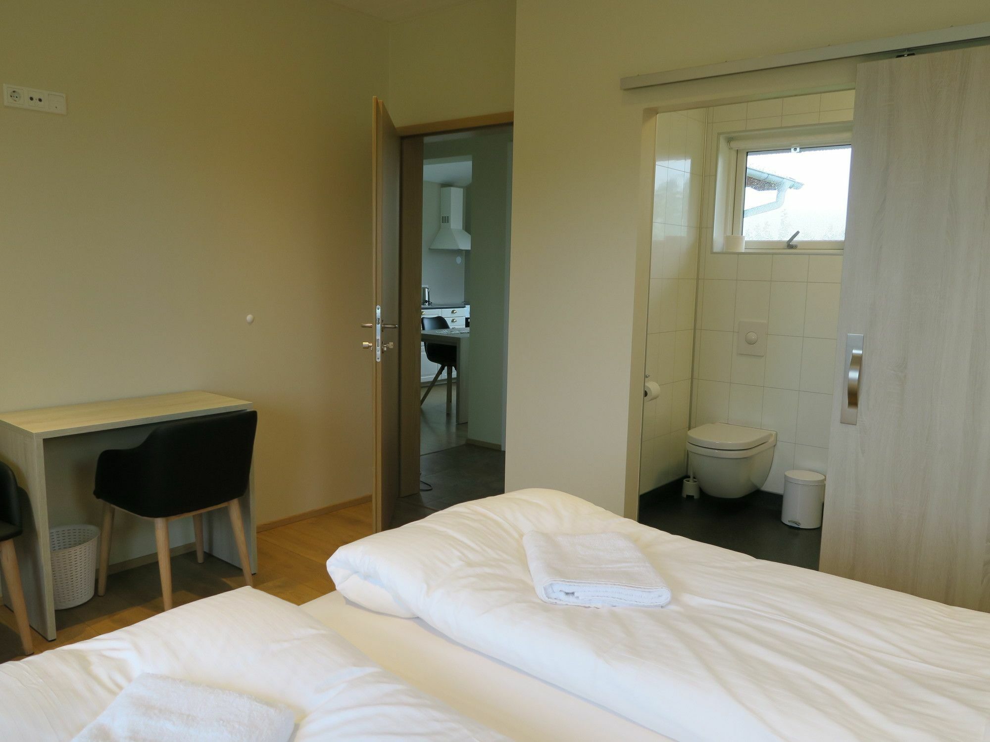 Dilksnes Guesthouse ホプン エクステリア 写真