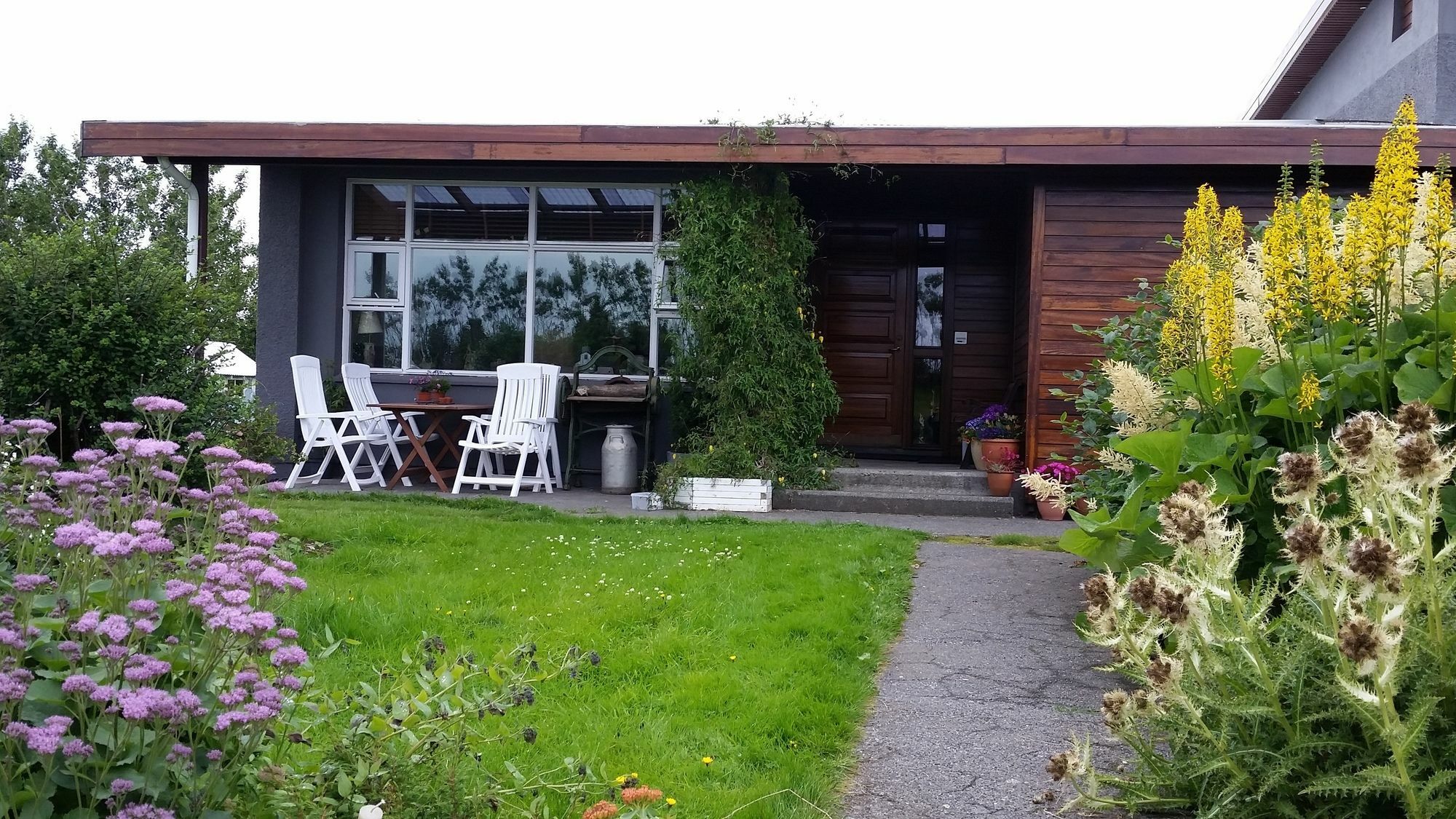 Dilksnes Guesthouse ホプン エクステリア 写真